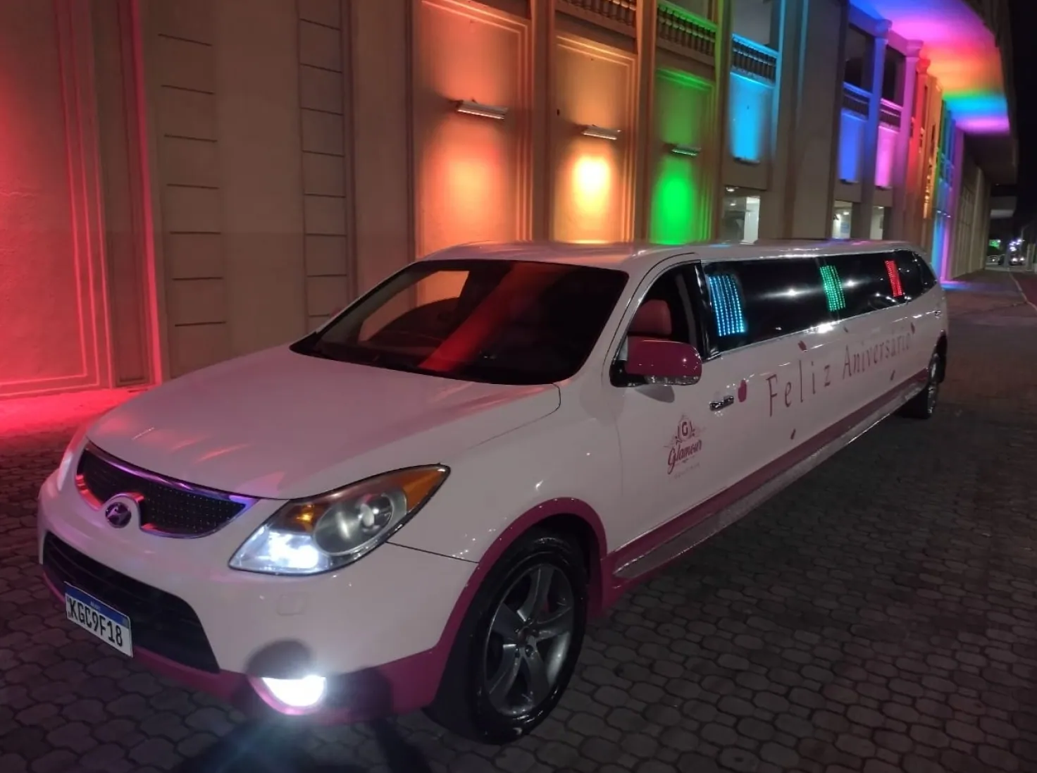 Limousine Rosa — Glamour Limousines em São Paulo