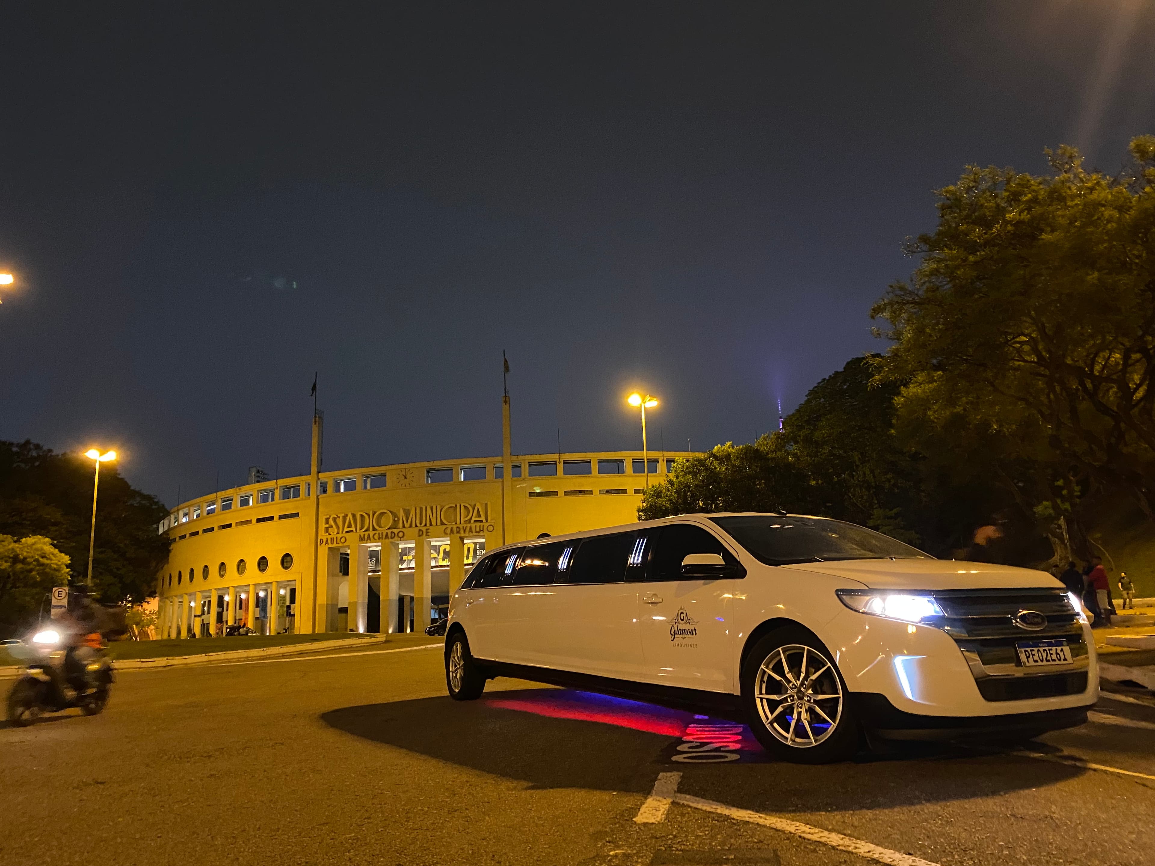 Glamour Limousines