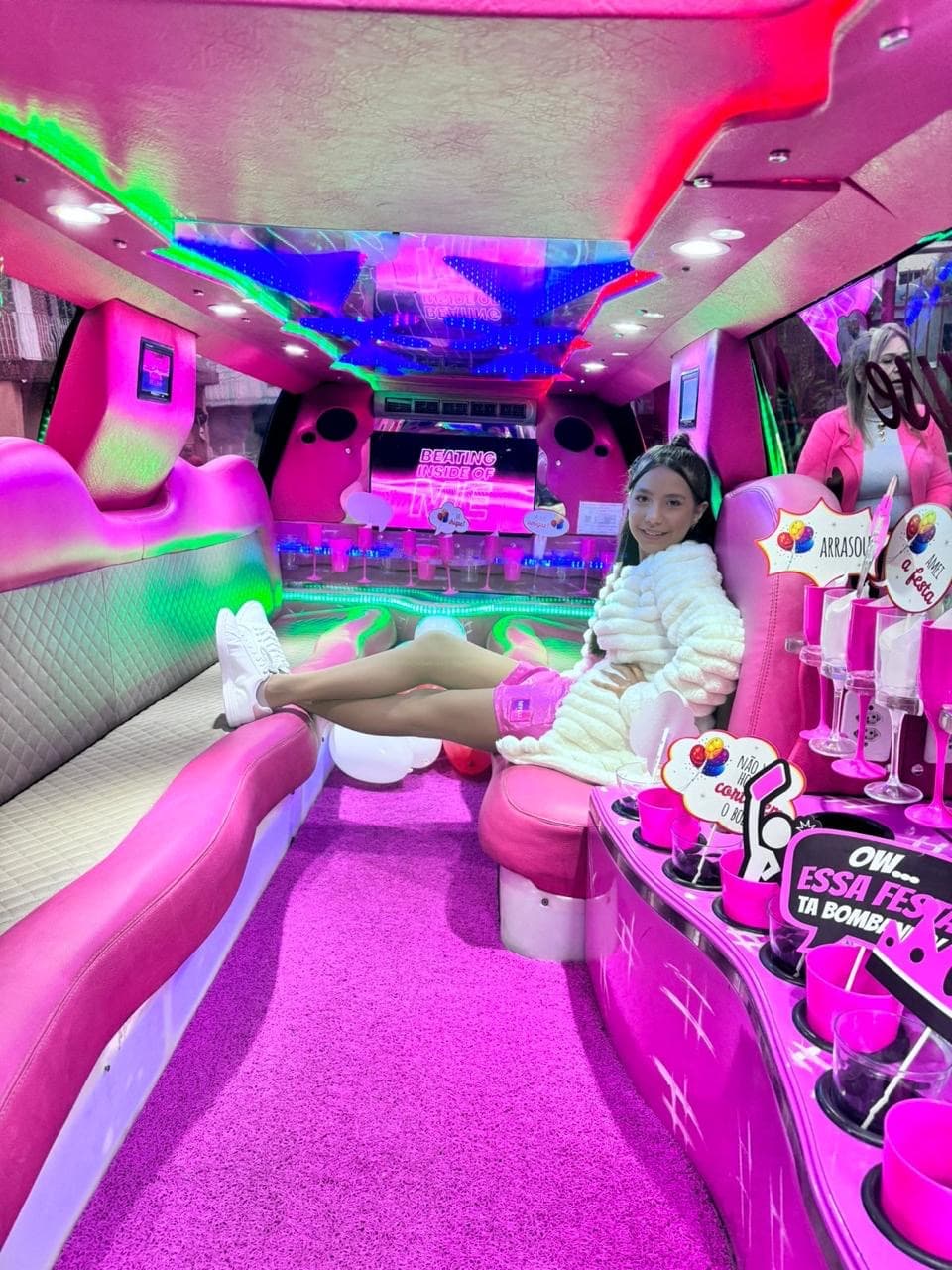 Glamour Limousines